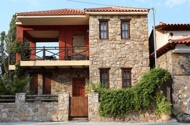 Taş Duvar ve Taş Ev Yaptırmak İçin Taş Ustası Nasıl Seçilmeli?